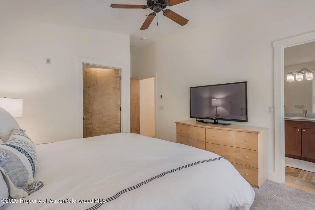 23 of 31 - 104 Midland Avenue 302, Basalt, CO