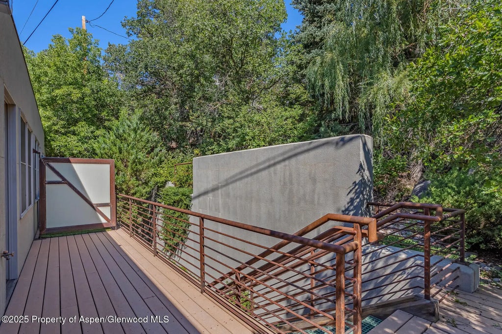 29 of 31 - 104 Midland Avenue 302, Basalt, CO