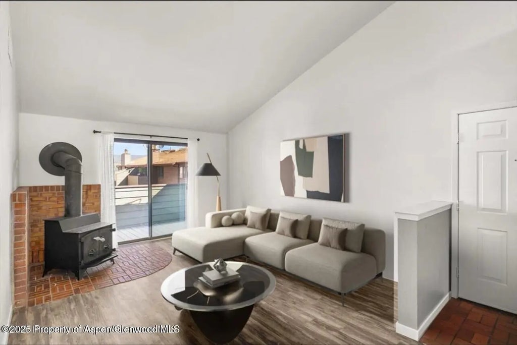 2 of 18 - 89 Meadow Wood C2, Carbondale, CO