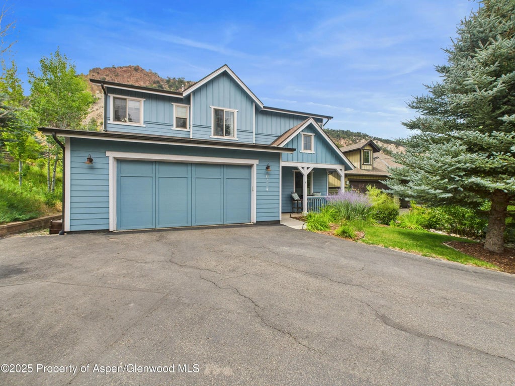 1 of 27 - 484 Red Bluff Vista, Glenwood Springs, CO