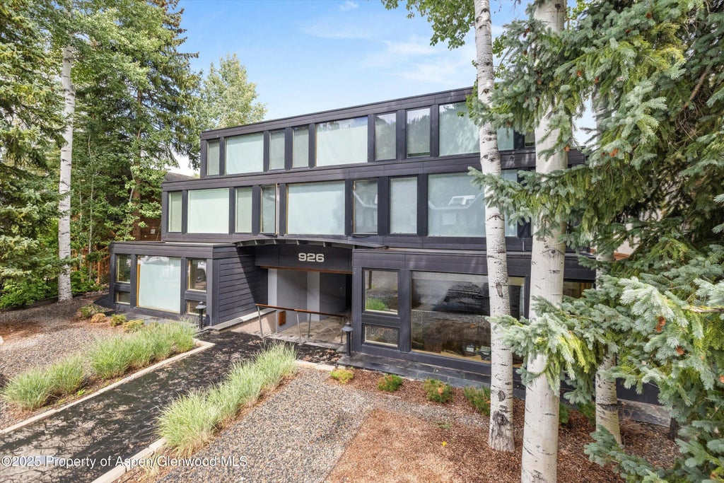 13 of 16 - 926 Waters Avenue 301, Aspen, CO