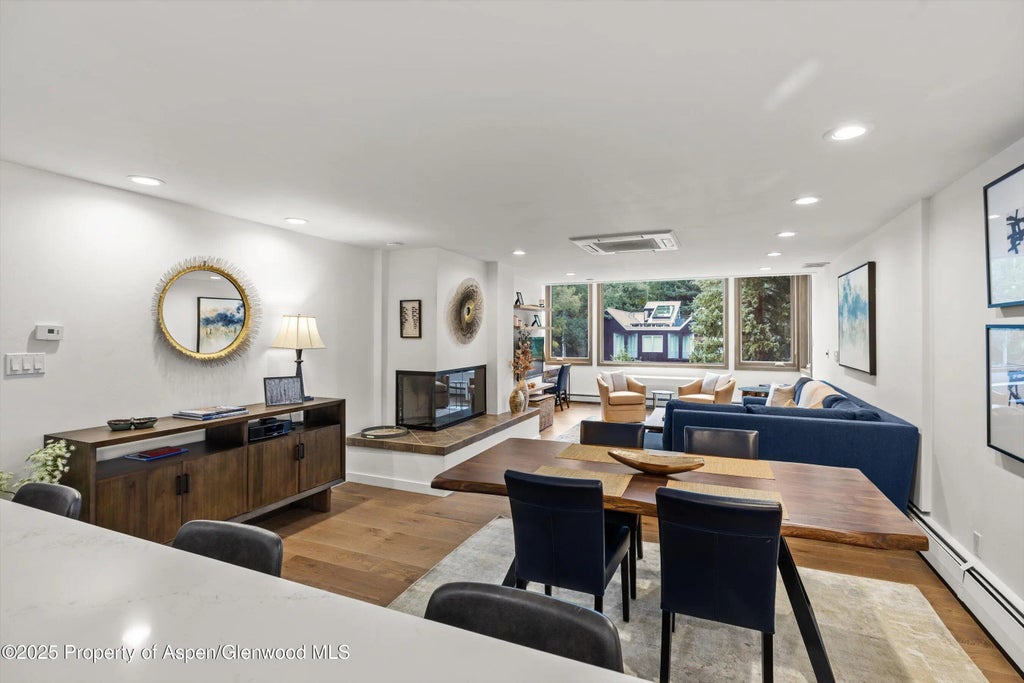 8 of 16 - 926 Waters Avenue 301, Aspen, CO