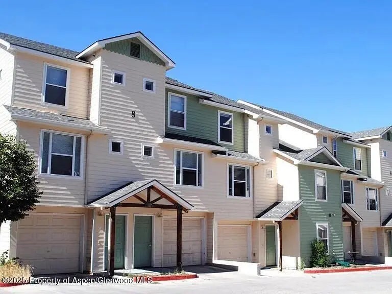 1 of 1 - 800 S Whiteriver Avenue Unit 8e, Rifle, CO