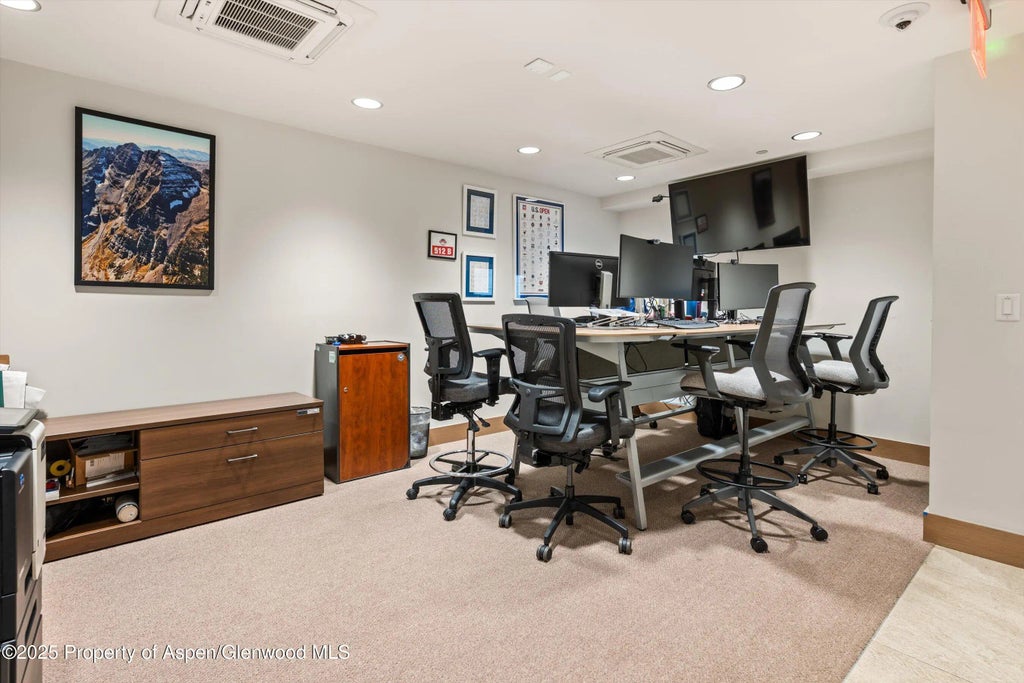 21 of 61 - 122 W Main Street, Aspen, CO