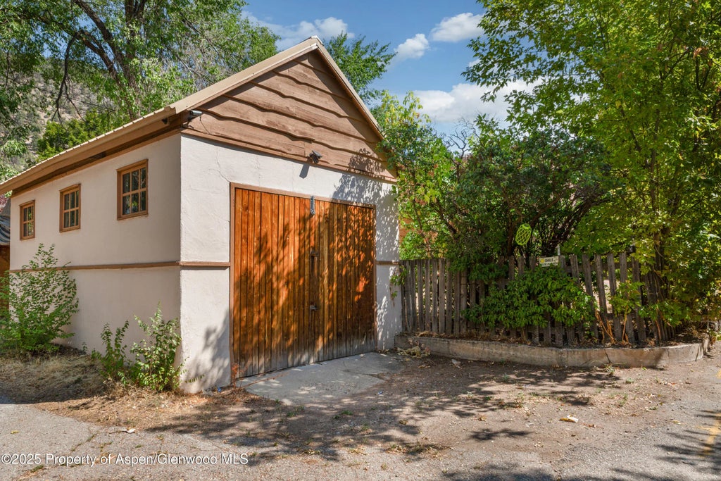 19 of 36 - 519 Maple Street, Glenwood Springs, CO