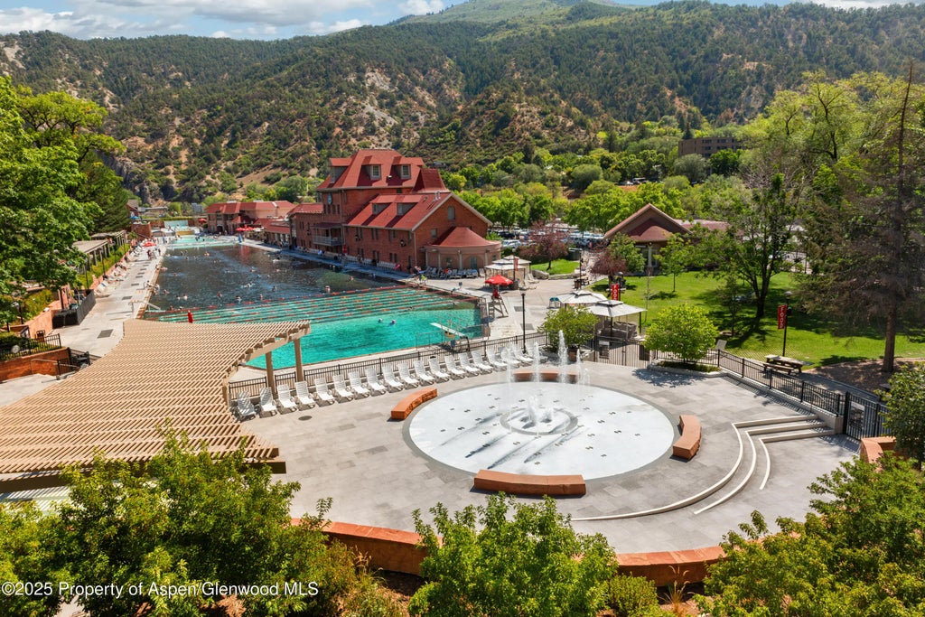 29 of 36 - 519 Maple Street, Glenwood Springs, CO