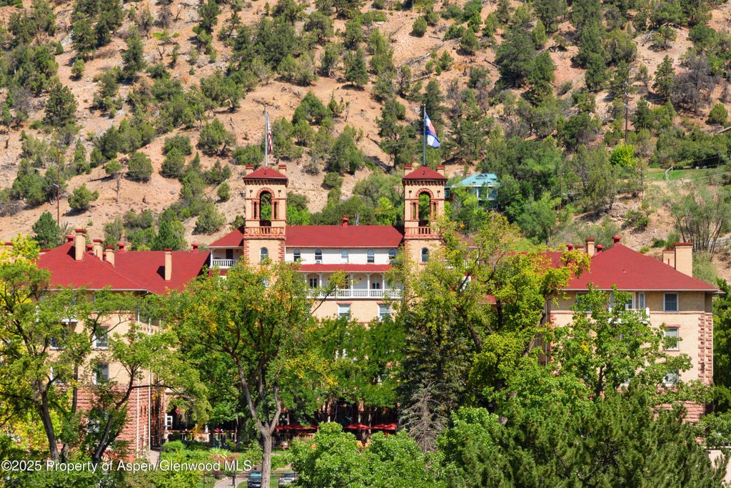 32 of 36 - 519 Maple Street, Glenwood Springs, CO