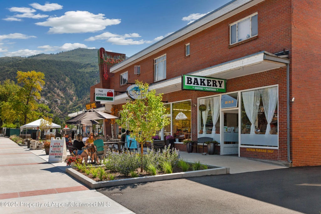 33 of 36 - 519 Maple Street, Glenwood Springs, CO