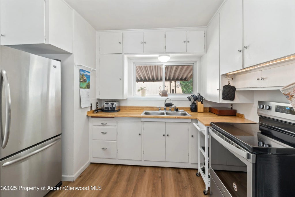 7 of 36 - 519 Maple Street, Glenwood Springs, CO