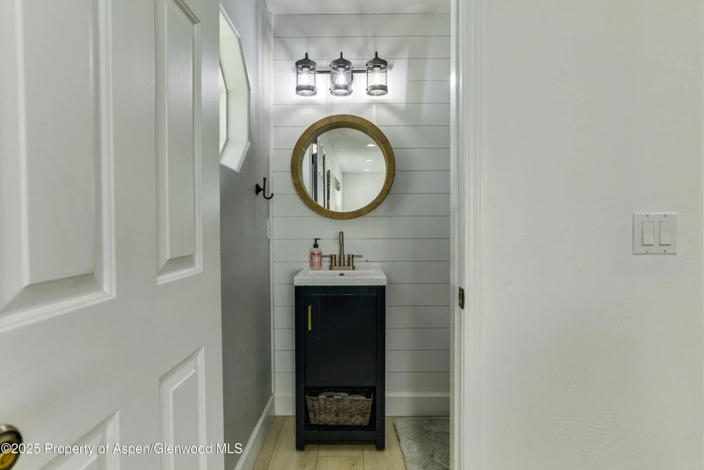 22 of 58 - 1003 Park West Drive, Glenwood Springs, CO