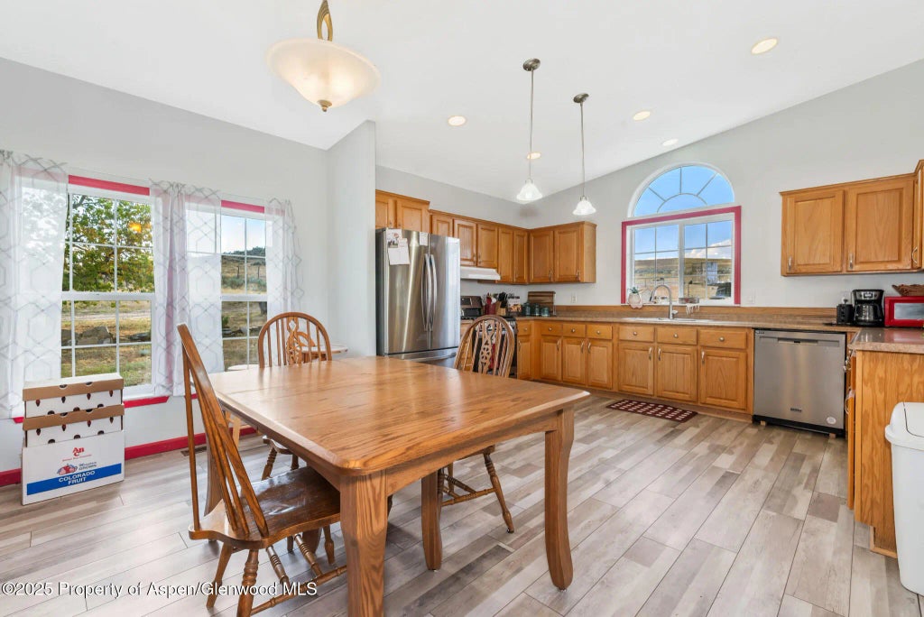 19 of 79 - 34483 N Highway 13, Craig, CO