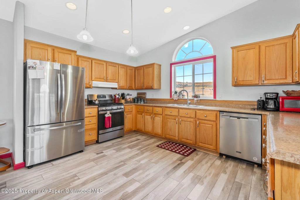 20 of 79 - 34483 N Highway 13, Craig, CO