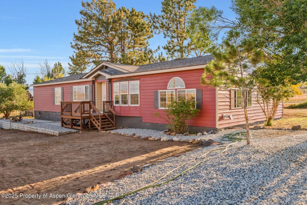 61 of 79 - 34483 N Highway 13, Craig, CO