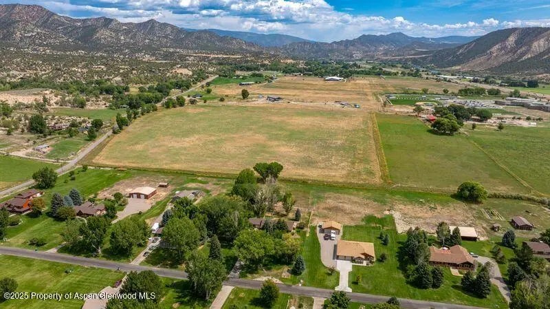 28 of 31 - 3724 County Road 214, Silt, CO