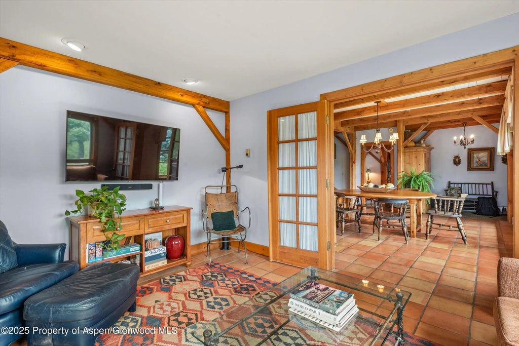 12 of 37 - 927 Red Mountain Road, Aspen, CO