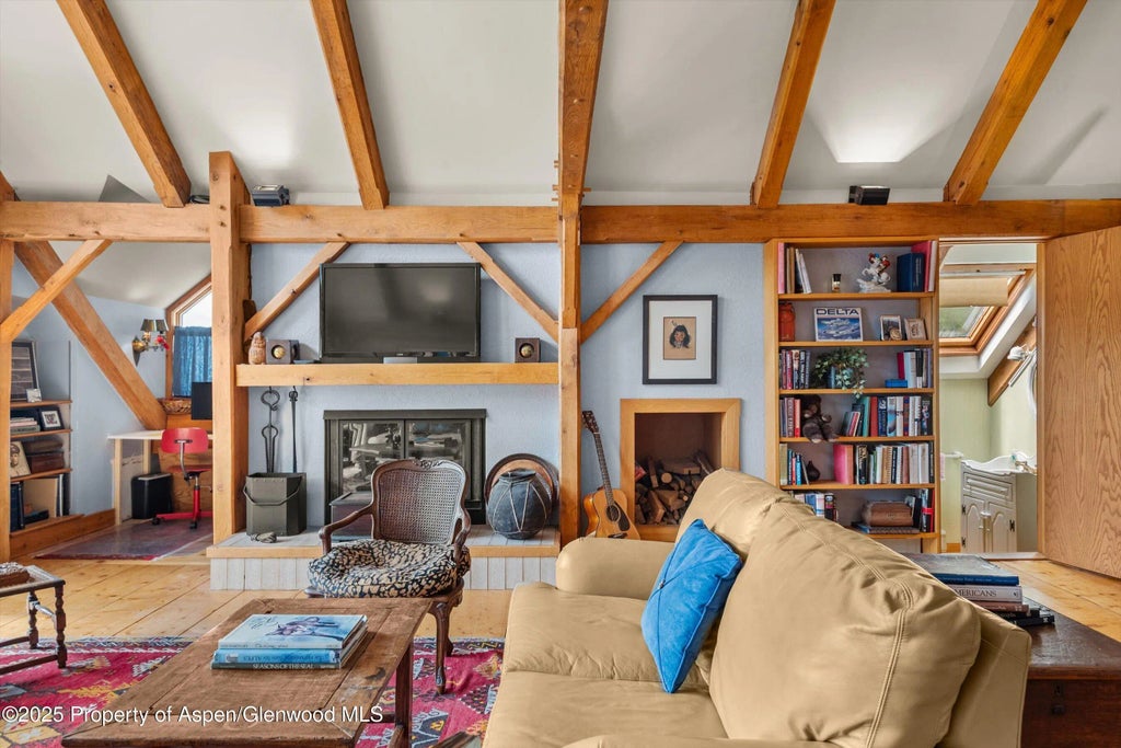 25 of 37 - 927 Red Mountain Road, Aspen, CO