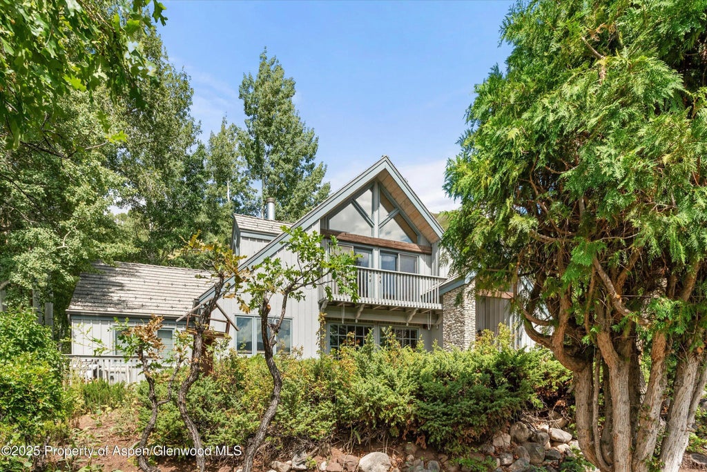 35 of 37 - 927 Red Mountain Road, Aspen, CO