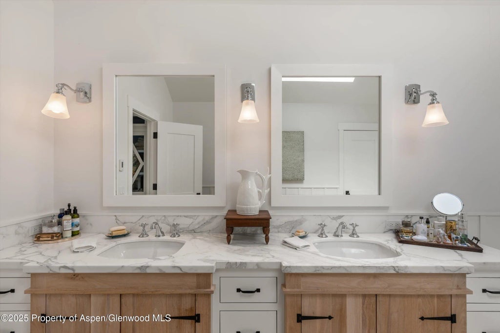 16 of 42 - 9555 Castle Creek Road, Aspen, CO