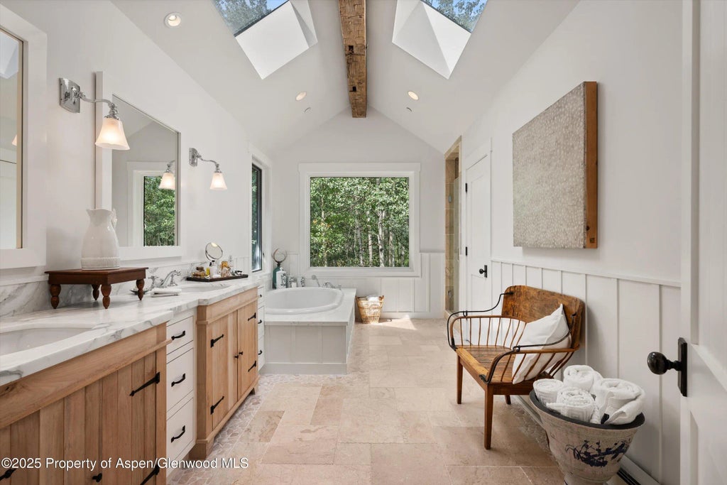 17 of 42 - 9555 Castle Creek Road, Aspen, CO