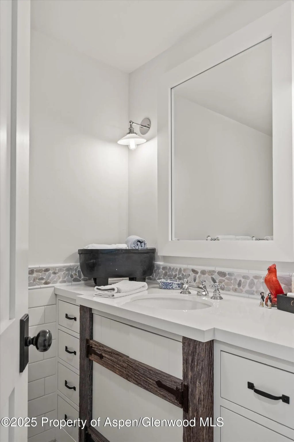 27 of 42 - 9555 Castle Creek Road, Aspen, CO