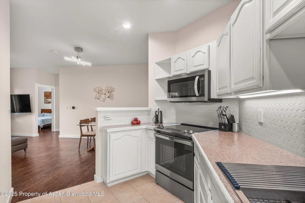 11 of 17 - 1400 E Valley Road 115, Basalt, CO