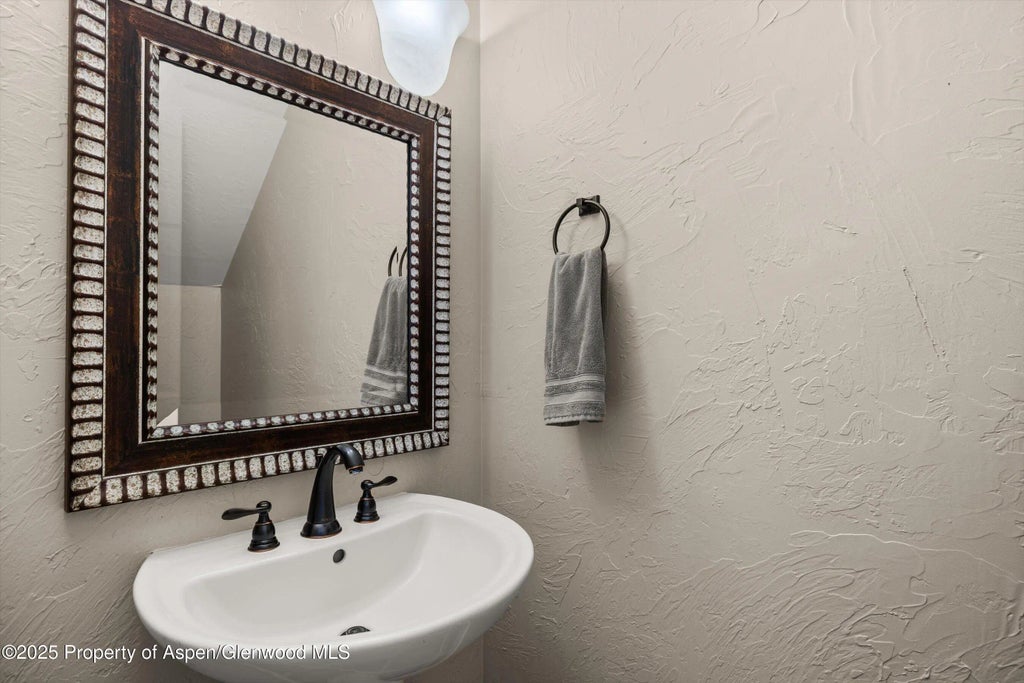 28 of 42 - 156 Dolores Circle, Glenwood Springs, CO