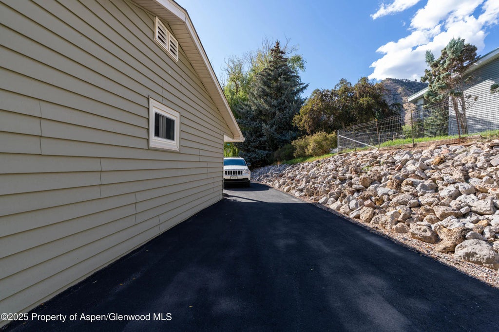 11 of 38 - 388 Mel Rey Road, Glenwood Springs, CO