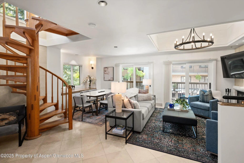 3 of 31 - 650 S Monarch Street Unit 11, Aspen, CO