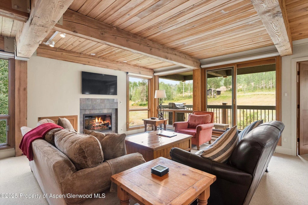 1 of 21 - 855 Carriage Way Summit 203, Snowmass Village, CO
