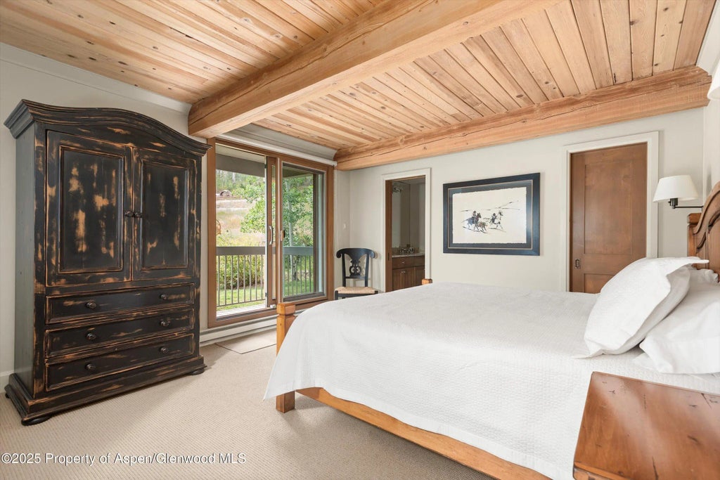 8 of 21 - 855 Carriage Way Summit 203, Snowmass Village, CO