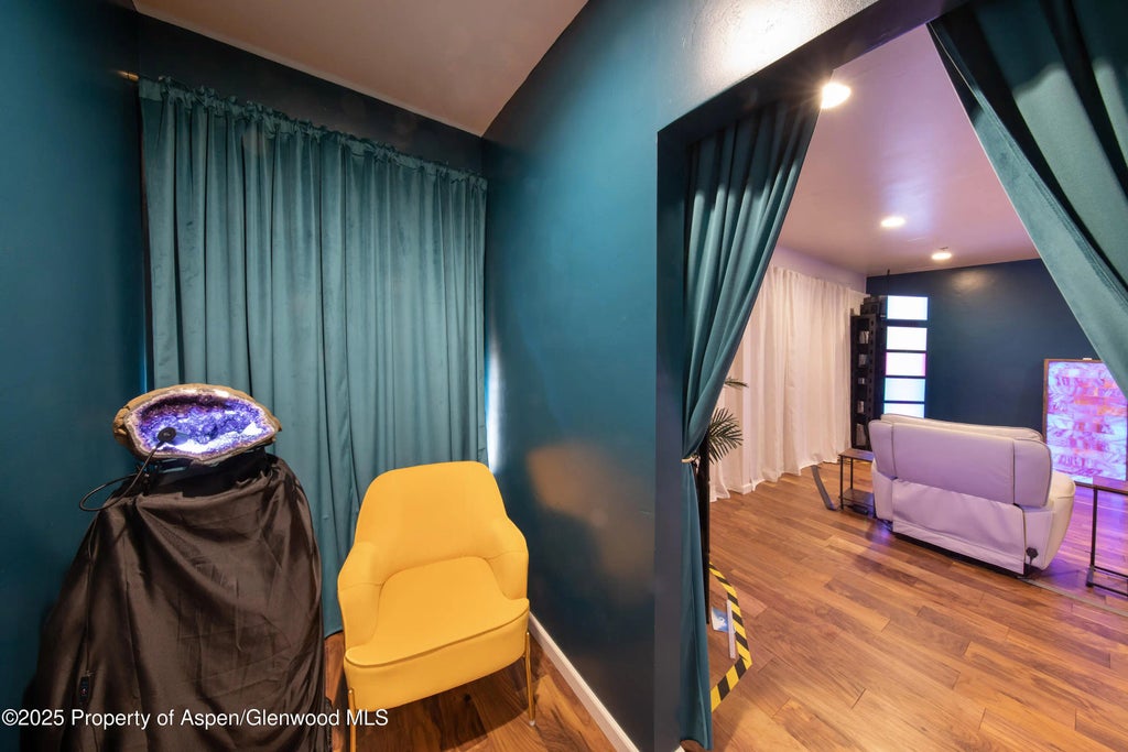 17 of 36 - 711 E Valley Road 202a, Basalt, CO