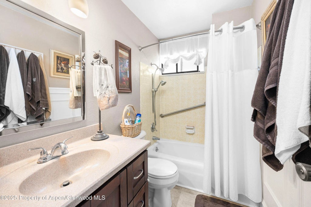 22 of 45 - 242 Arroyo Drive, Grand Junction, CO