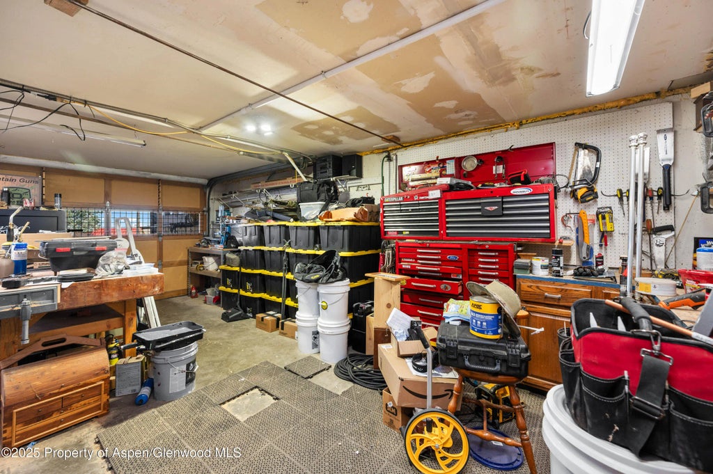 32 of 45 - 242 Arroyo Drive, Grand Junction, CO