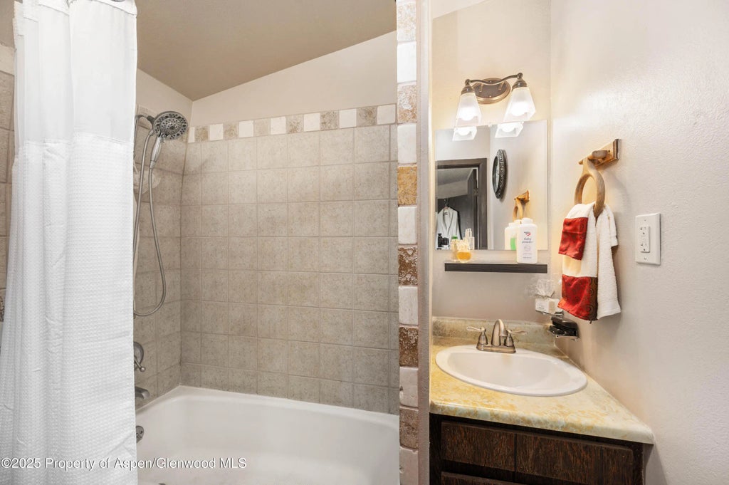 38 of 45 - 242 Arroyo Drive, Grand Junction, CO