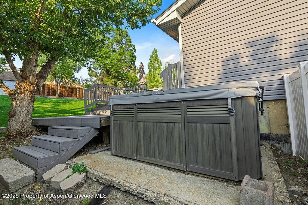 28 of 67 - 739 Riford Road, Craig, CO