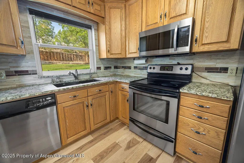 32 of 67 - 739 Riford Road, Craig, CO