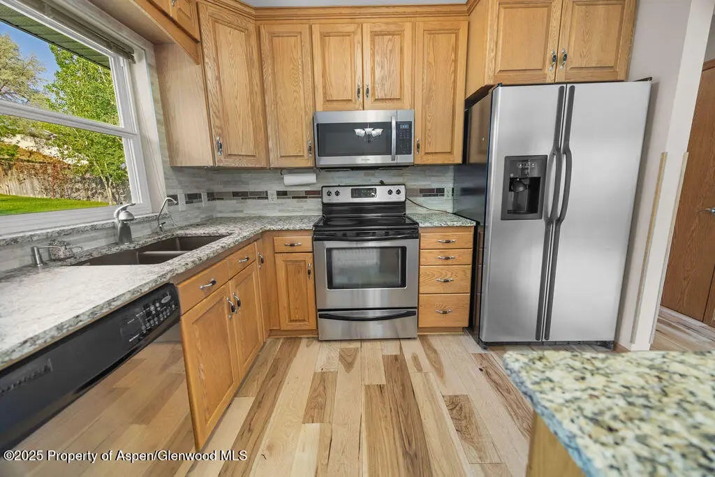 33 of 67 - 739 Riford Road, Craig, CO