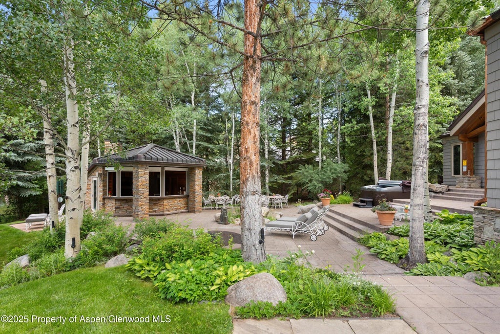 10 of 45 - 645 Willoughby Way, Aspen, CO