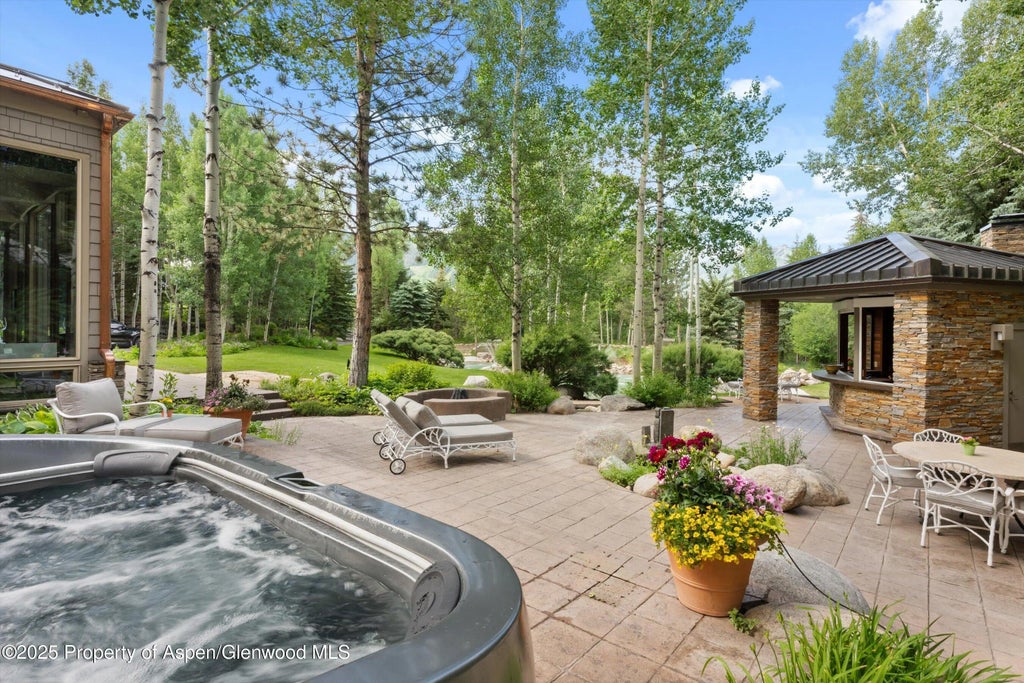 9 of 45 - 645 Willoughby Way, Aspen, CO