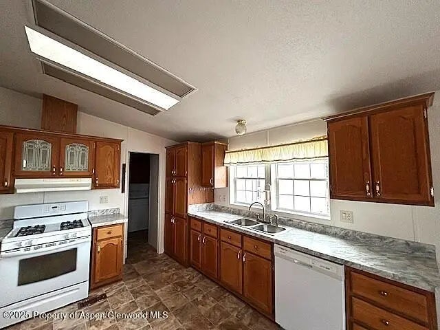 20 of 38 - 34551 N Highway 13, Craig, CO