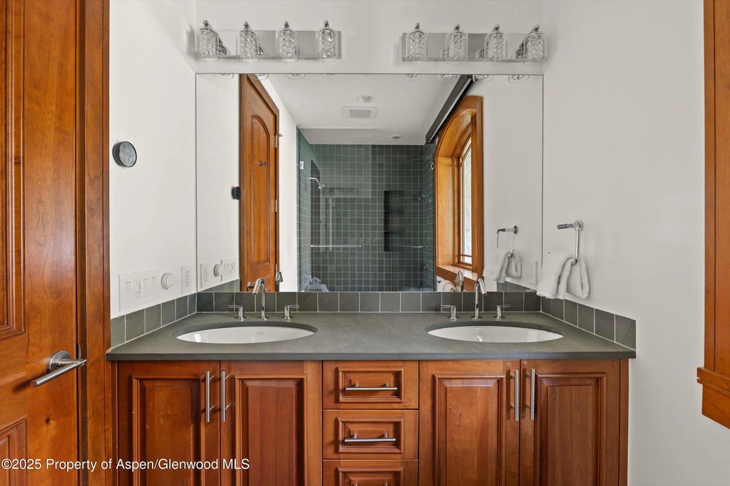 24 of 36 - 6889 Capitol Creek Road, Snowmass, CO