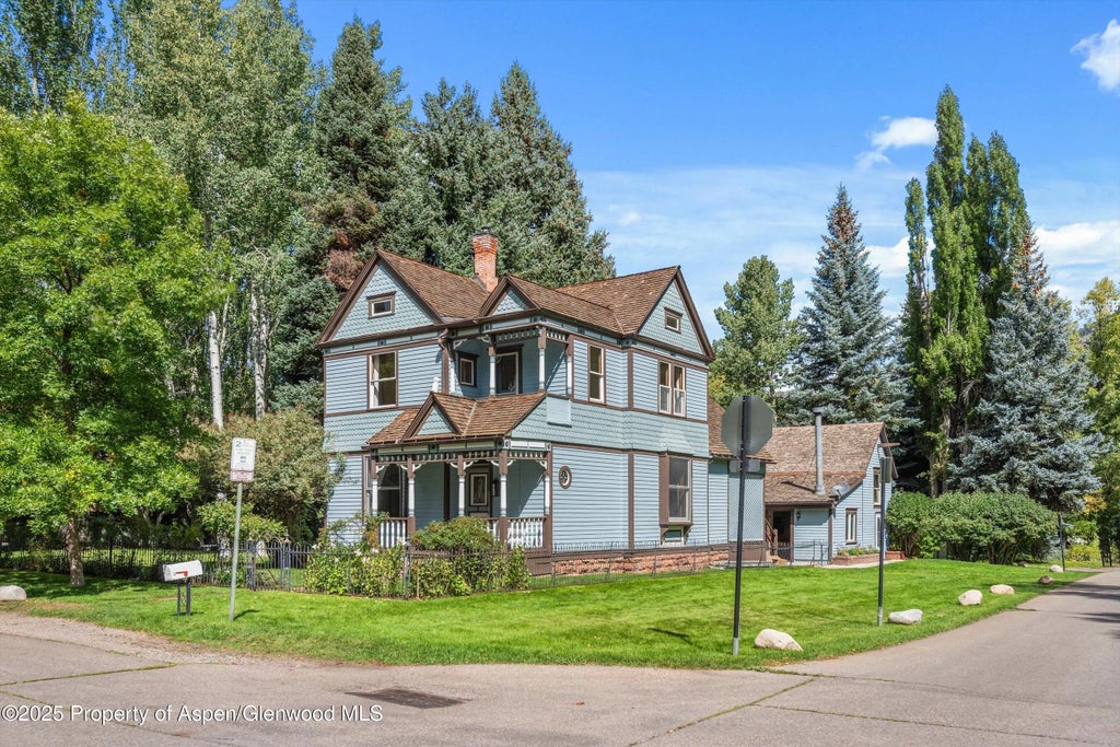 1 of 40 - 500 W Francis Street Main House, Aspen, CO