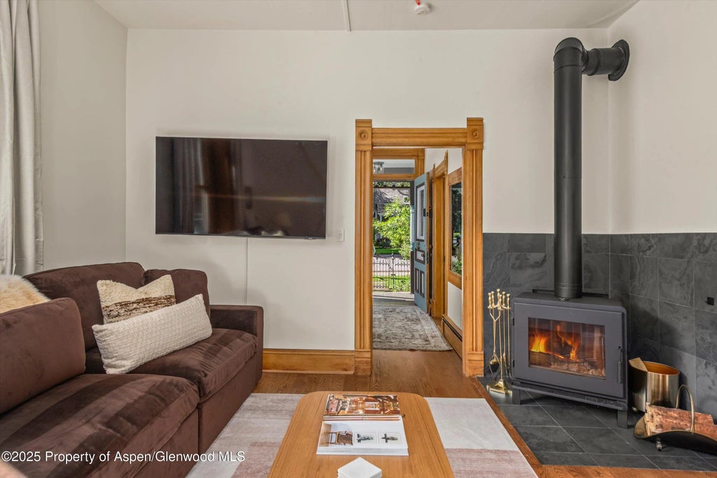 21 of 40 - 500 W Francis Street Main House, Aspen, CO