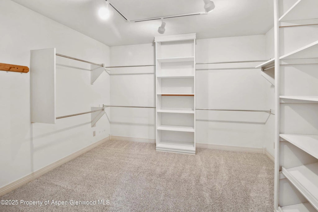 19 of 38 - 703 Silver Oak Drive, Glenwood Springs, CO