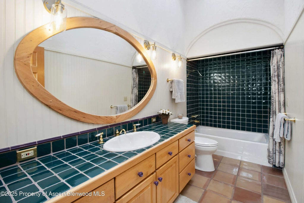 23 of 37 - 703 Silver Oak Drive, Glenwood Springs, CO