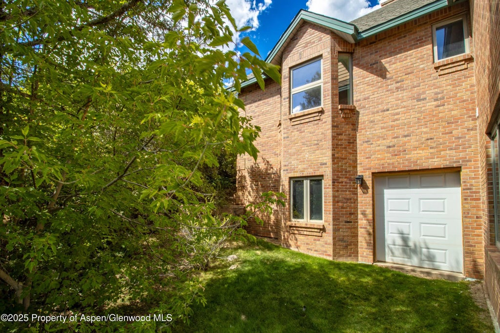 33 of 38 - 703 Silver Oak Drive, Glenwood Springs, CO