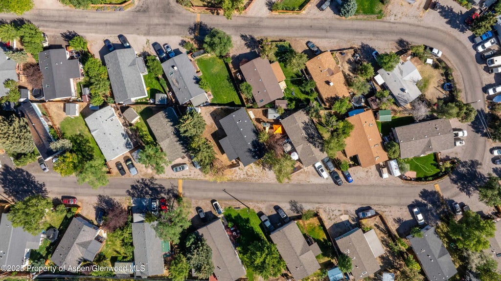 18 of 24 - 161 James Circle, ElJebel, CO