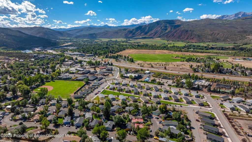 21 of 24 - 161 James Circle, ElJebel, CO