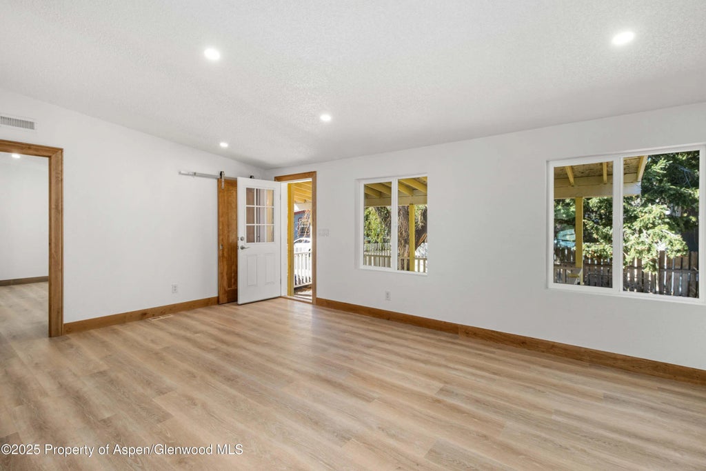 5 of 24 - 161 James Circle, ElJebel, CO