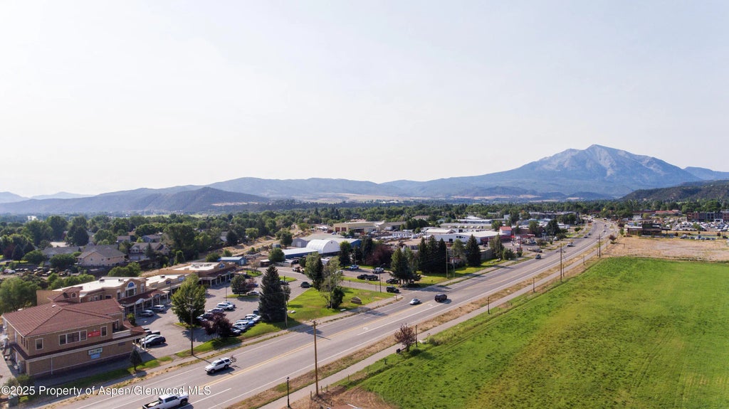 1 of 10 - 560 - 600 133 Multiple, Carbondale, CO